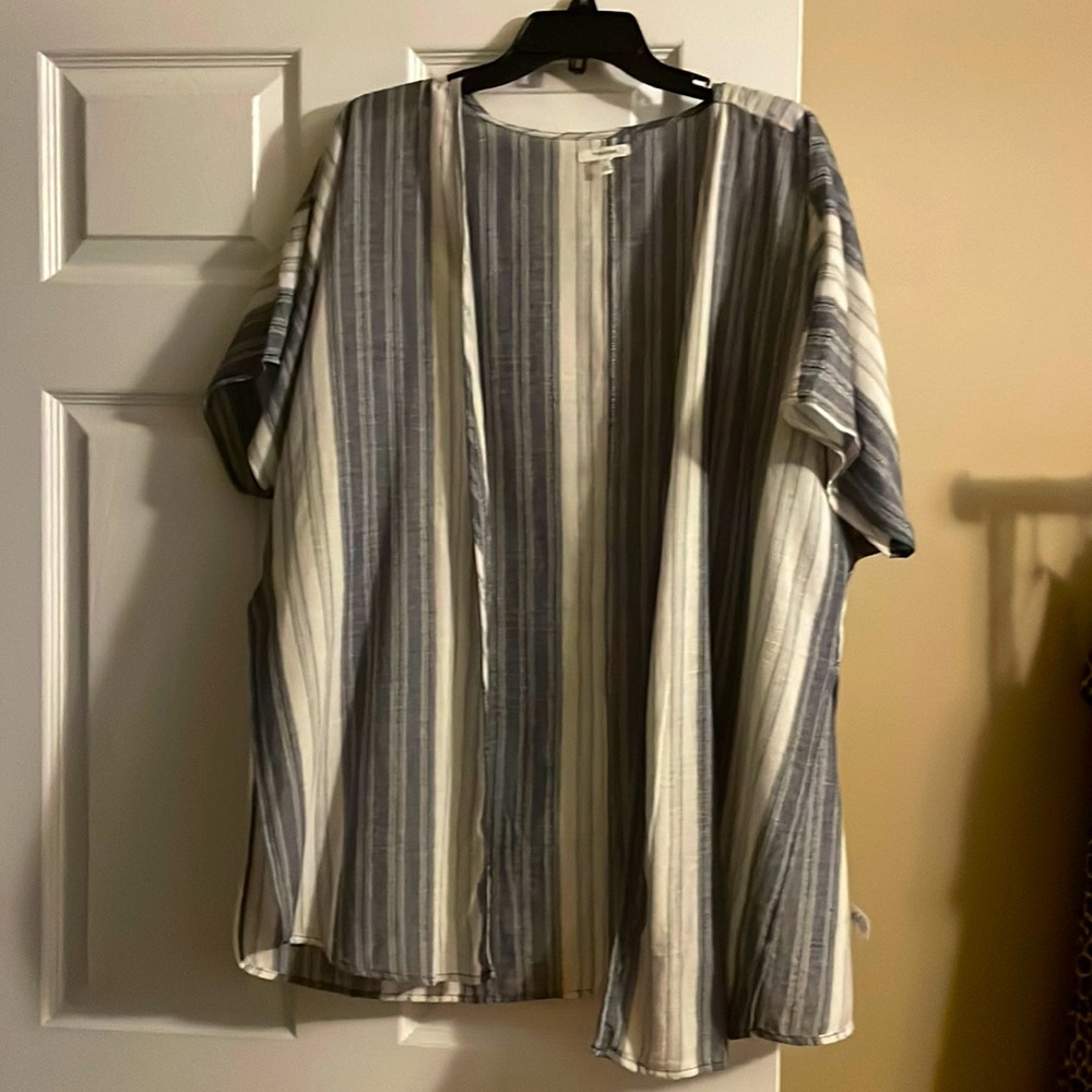 Maurices striped kimono with side slits